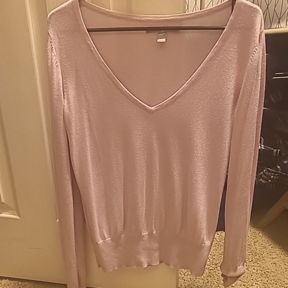Elegant Light Purple V-Neck Sweater